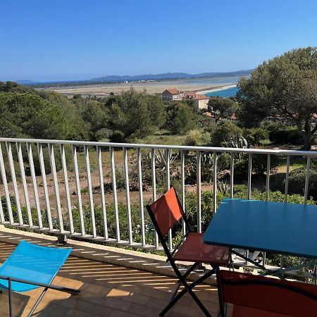 Appartement Hyeres - Costebelle Duplex Vue Mer Balcon Residence Privee Parking - Marie Caroline Экстерьер фото