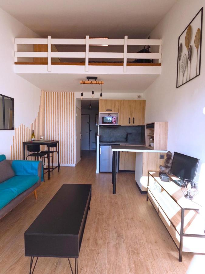 Appartement Hyeres - Costebelle Duplex Vue Mer Balcon Residence Privee Parking - Marie Caroline Экстерьер фото