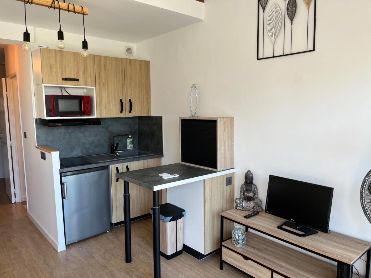 Appartement Hyeres - Costebelle Duplex Vue Mer Balcon Residence Privee Parking - Marie Caroline Экстерьер фото